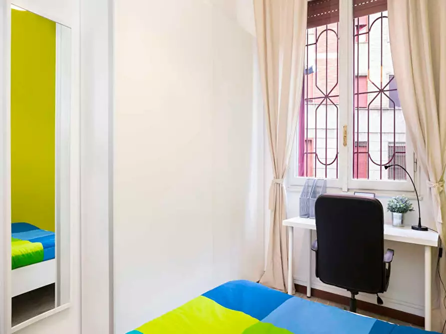 Immagine 4 di Camera in affitto  in Largo Cavalieri di Malta a Milano