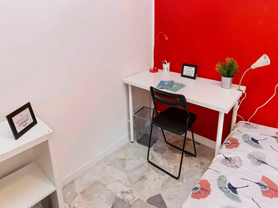 Immagine 6 di Camera in affitto  in Largo Cavalieri di Malta a Milano