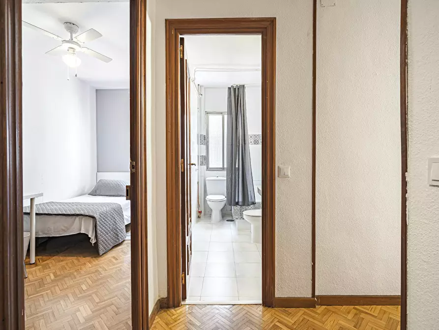 Immagine 4 di Camera in affitto  in Calle de la Constitución a Guadalajara