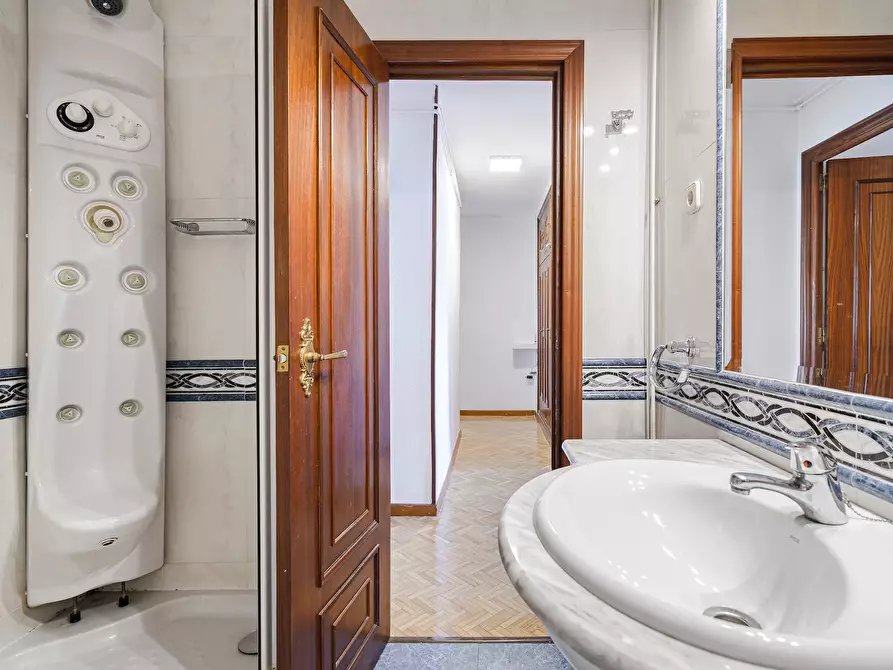 Immagine 10 di Camera in affitto  in Calle de la Constitución a Guadalajara