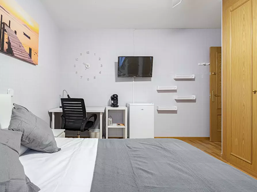 Immagine 3 di Camera in affitto  in Calle José Luis Valcárcel a Guadalajara