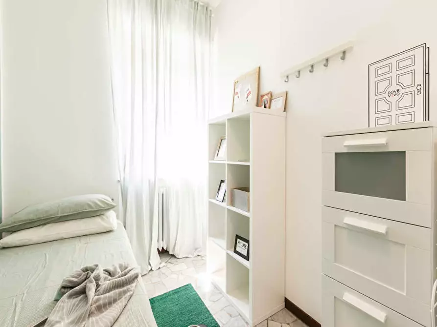 Immagine 4 di Camera in affitto  in Via Francesco Primaticcio a Milano