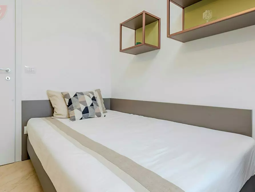 Immagine 5 di Camera in affitto  in Viale Camillo Benso di Cavour a Ferrara