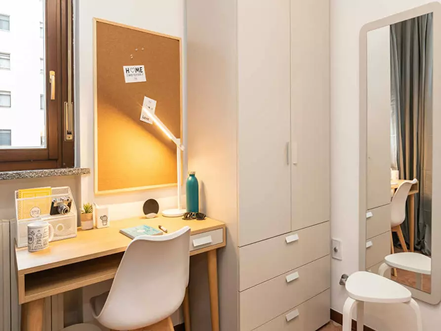 Immagine 3 di Camera in affitto  in Via Giovanni Spadolini a Milano