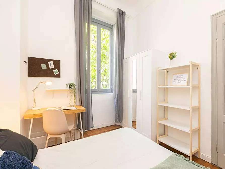 Immagine 3 di Camera in affitto  in Via Cesare da Sesto a Milano