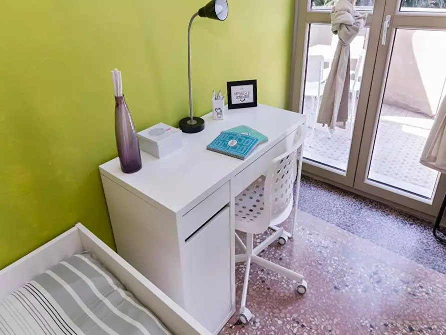 Immagine 4 di Camera in affitto  in Viale Giovanni Vicini a Bologna