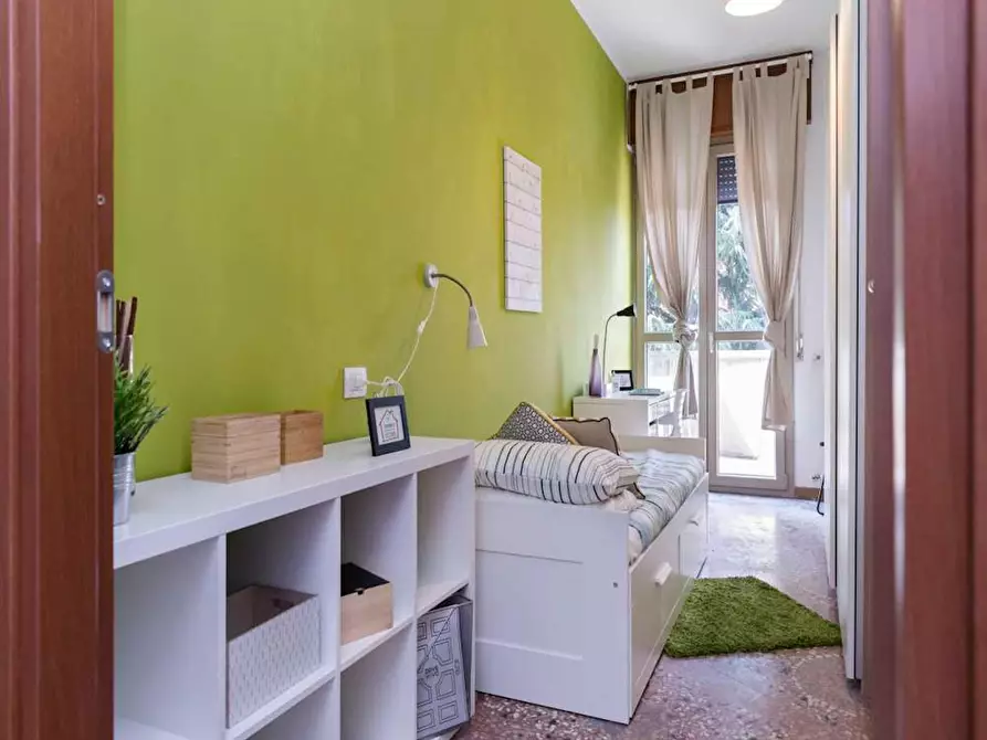 Immagine 2 di Camera in affitto  in Viale Giovanni Vicini a Bologna