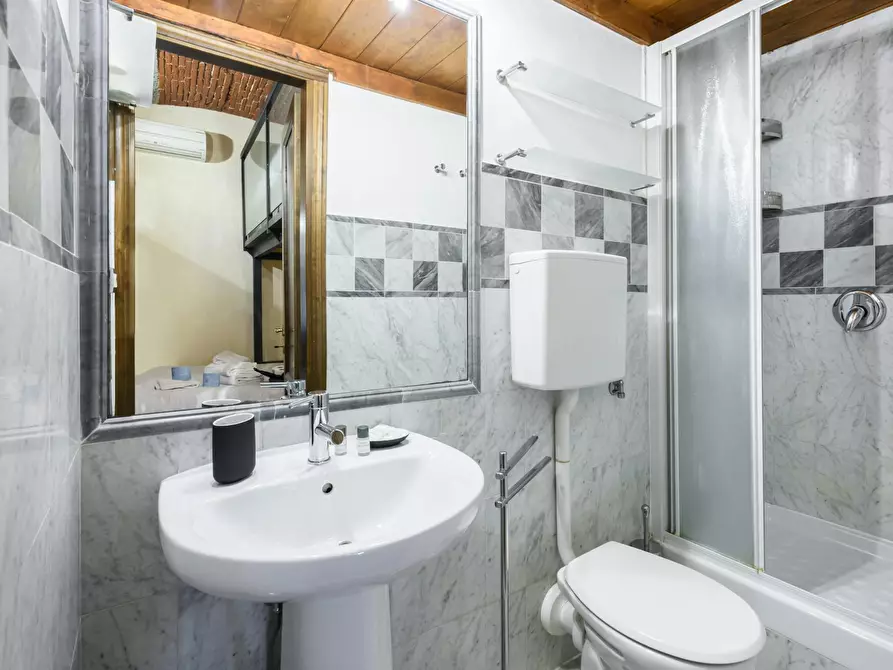 Immagine 10 di Appartamento in affitto  in Via dei Pepi a Firenze