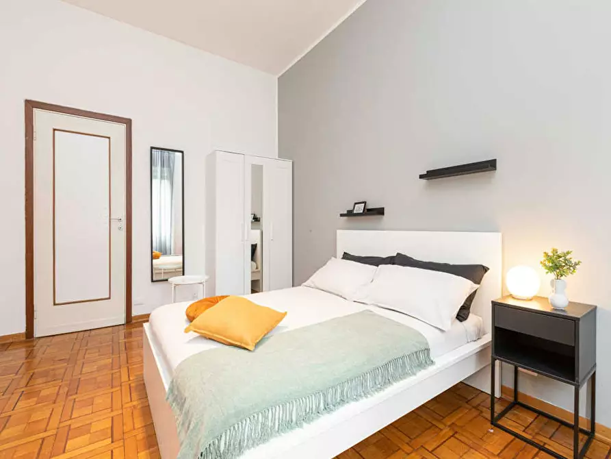 Immagine 3 di Camera in affitto  in Viale Emilio Caldara a Milano