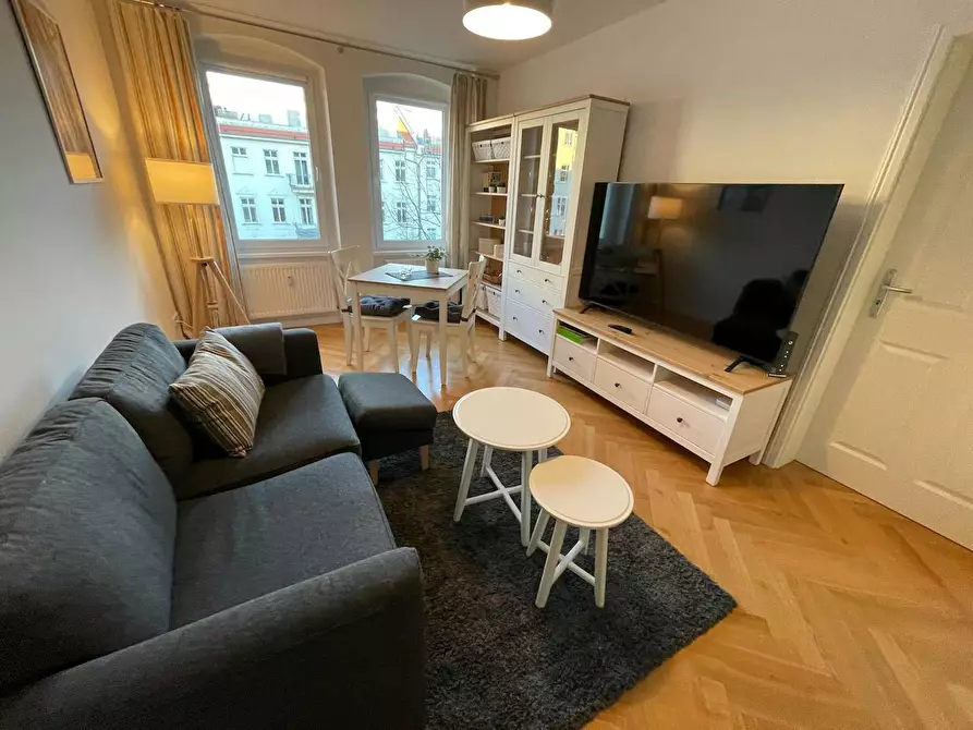 Immagine 5 di Appartamento in affitto  in Brunnenstraße a Berlin