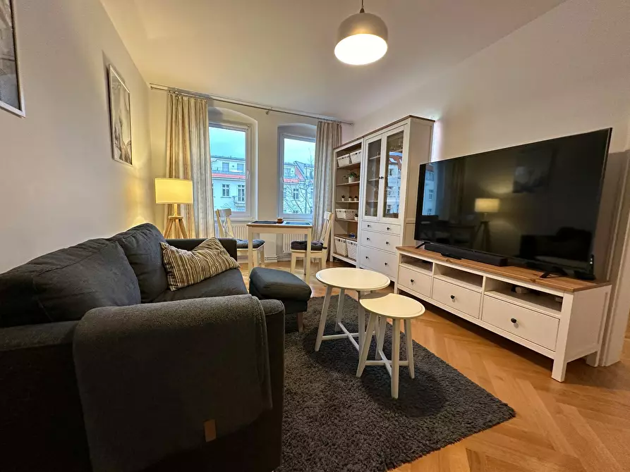 Immagine 1 di Appartamento in affitto  in Brunnenstraße a Berlin