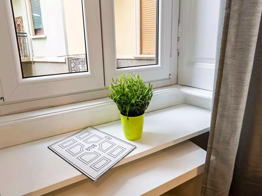 Immagine 9 di Camera in affitto  in Piazza Maria Adelaide di Savoia a Milano