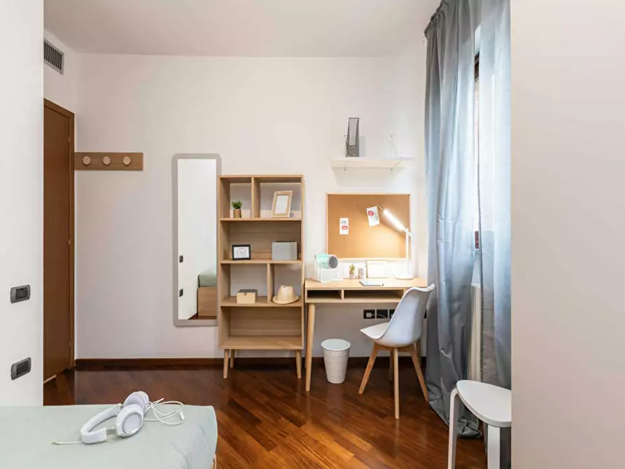 Immagine 4 di Camera in affitto  in Via Giovanni Spadolini a Milano