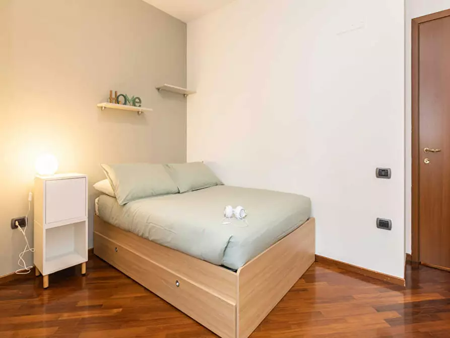 Immagine 1 di Camera in affitto  in Via Giovanni Spadolini a Milano