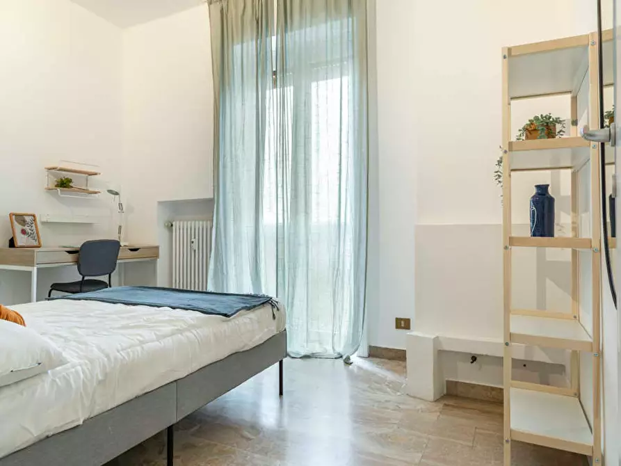 Immagine 4 di Camera in affitto  in Via Valsugana a Milano