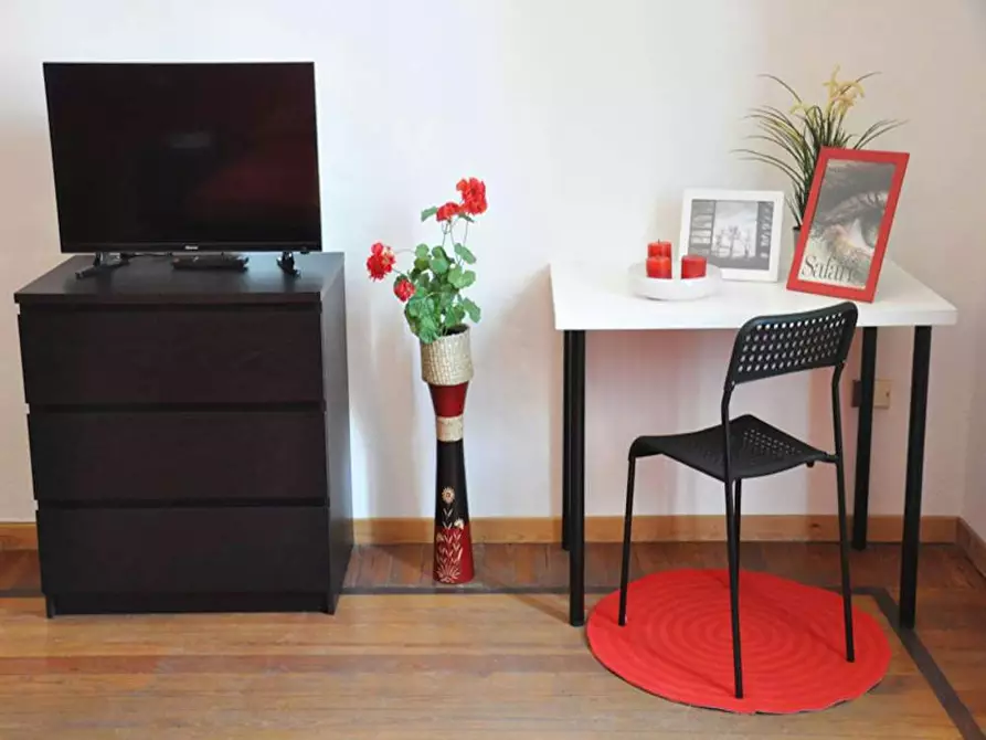 Immagine 8 di Camera in affitto  in Via Mauro Macchi a Milano