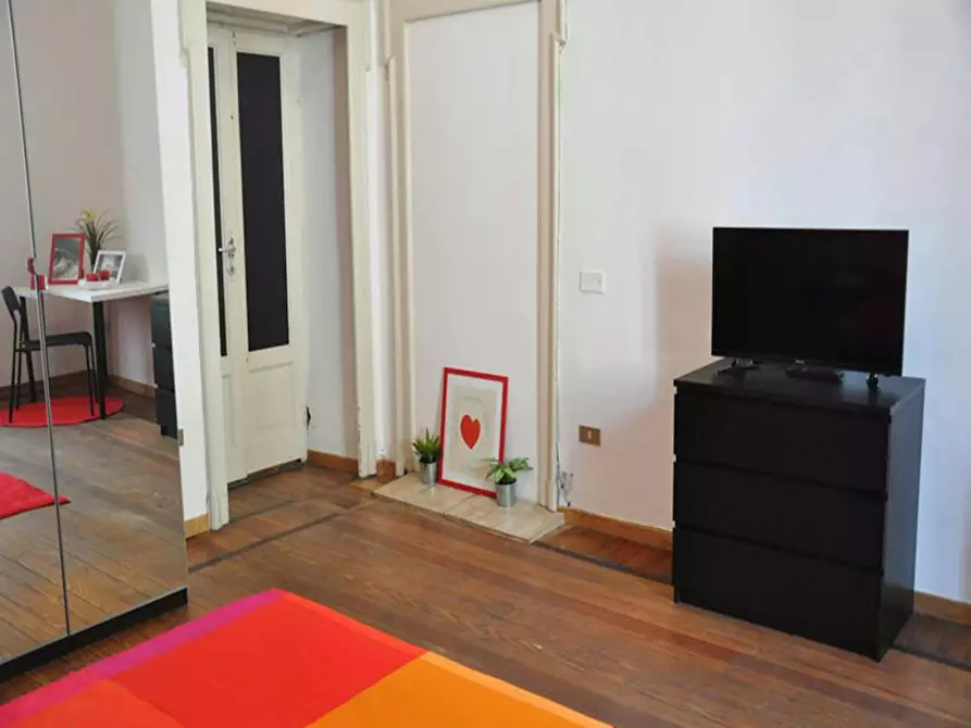 Immagine 5 di Camera in affitto  in Via Mauro Macchi a Milano