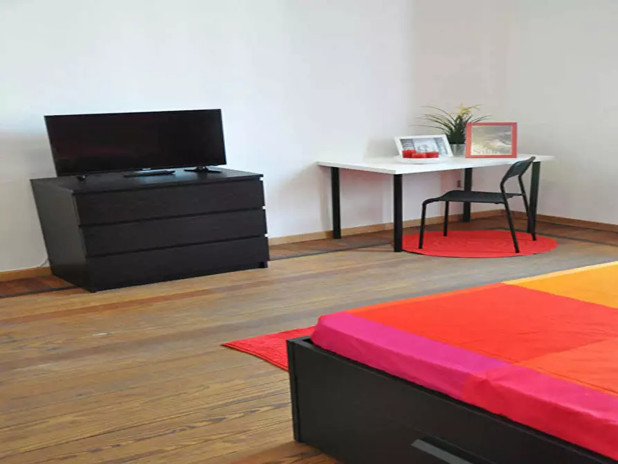 Immagine 4 di Camera in affitto  in Via Mauro Macchi a Milano