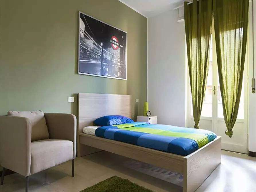 Immagine 2 di Camera in affitto  in Via Salvatore Barzilai a Milano