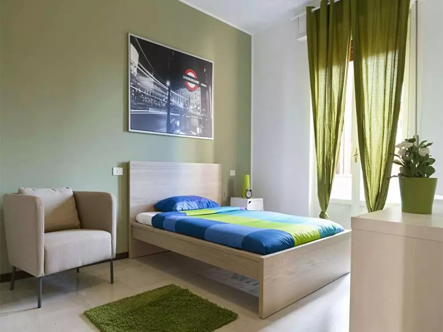 Immagine 4 di Camera in affitto  in Via Salvatore Barzilai a Milano