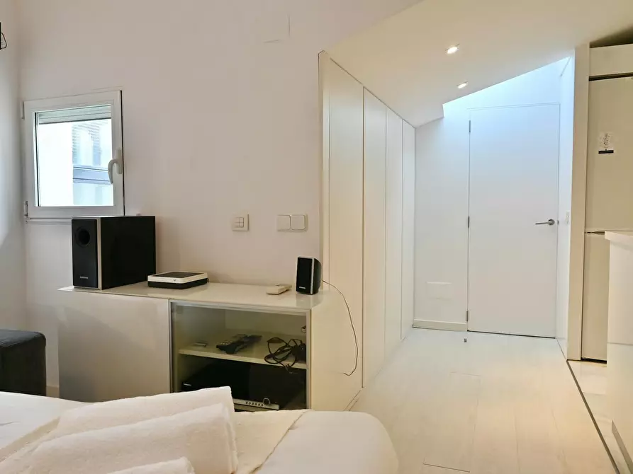 Immagine 6 di Casa indipendente in affitto  in Calle Mayor a Madrid