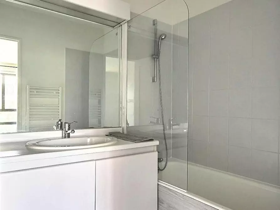 Immagine 9 di Appartamento in affitto  in Rue Castéja a Boulogne-Billancourt