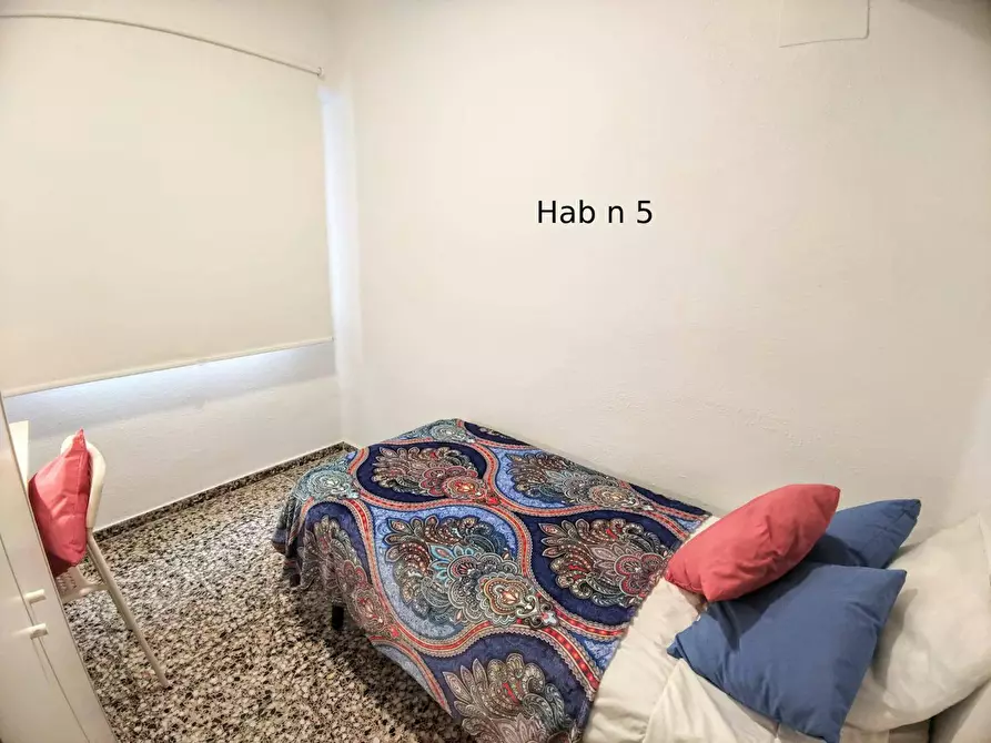 Immagine 2 di Camera in affitto  in Carrer d'Alcoi a Moncada