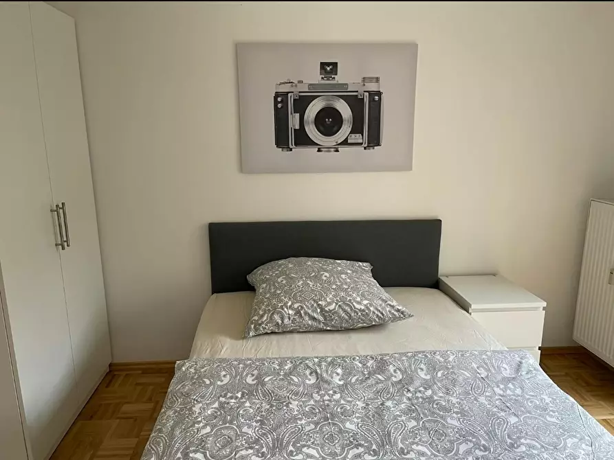 Immagine 3 di Camera in affitto  in Institutstraße a München