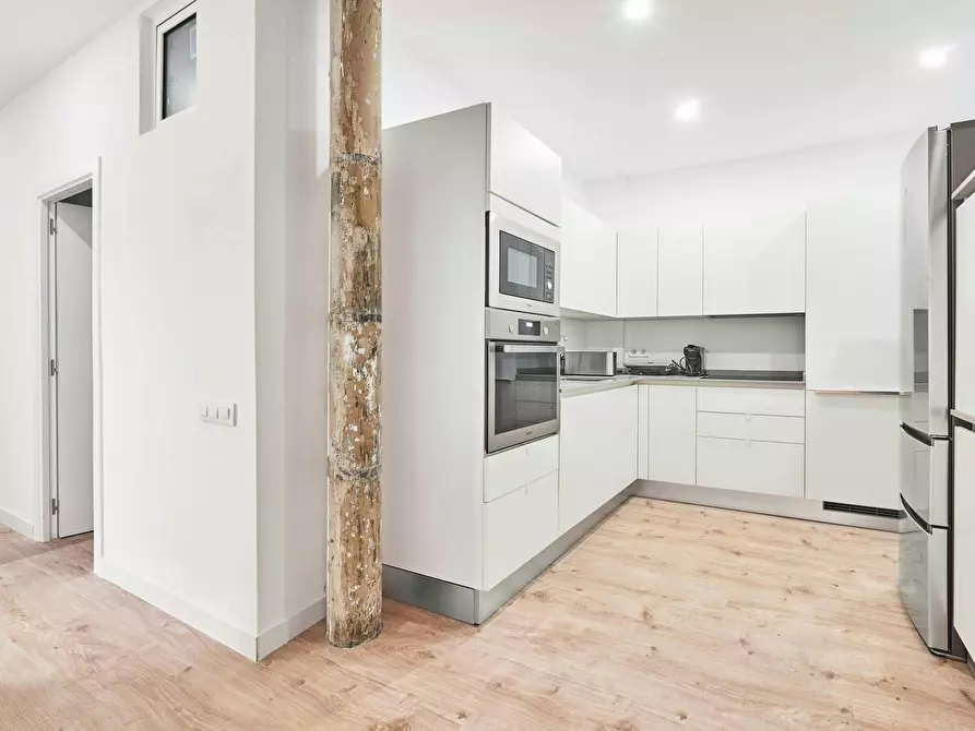 Immagine 3 di Camera in affitto  in Carrer d'Escudellers a Barcelona