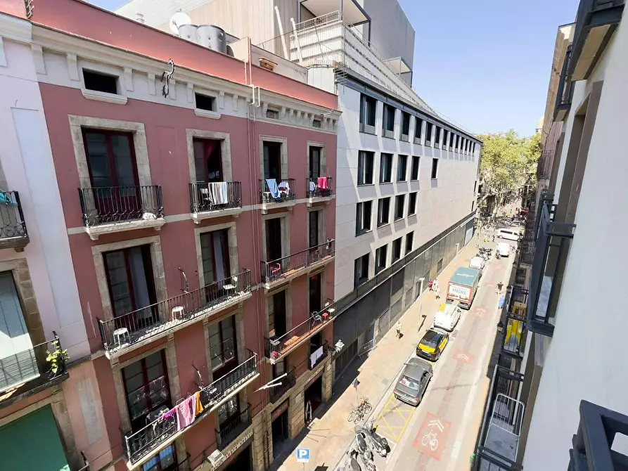 Immagine 5 di Camera in affitto  in Carrer de la Unió a Barcelona