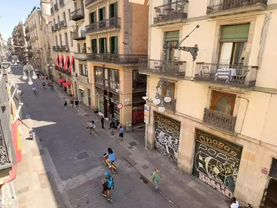 Immagine 4 di Camera in affitto  in Carrer de Ferran a Barcelona
