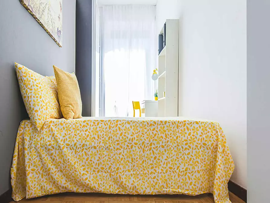 Immagine 1 di Camera in affitto  in Largo Riccardo Zandonai a Milano