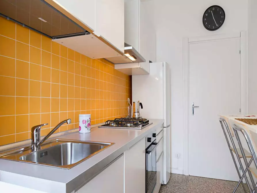 Immagine 9 di Camera in affitto  in Largo Giovanni Battista Scalabrini a Milano