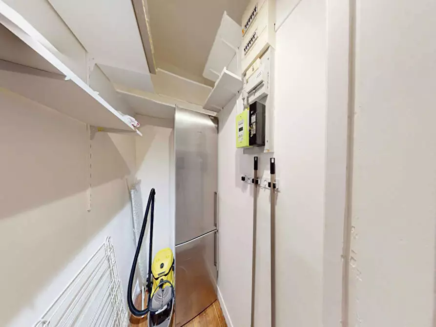 Immagine 9 di Camera in affitto  in Rue Euryale Dehaynin a Paris