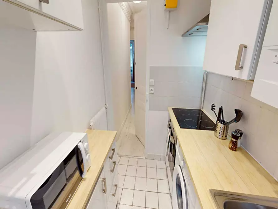 Immagine 7 di Camera in affitto  in Rue Euryale Dehaynin a Paris