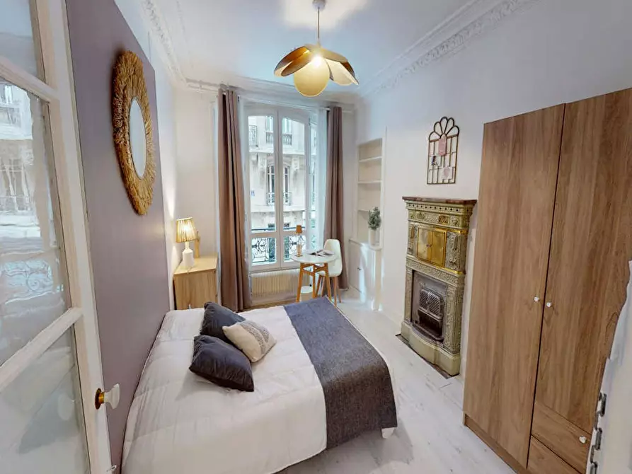 Immagine 2 di Camera in affitto  in Rue Euryale Dehaynin a Paris