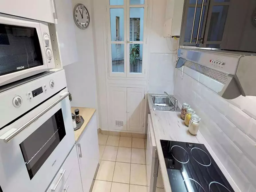 Immagine 6 di Camera in affitto  in Rue de Picpus a Paris