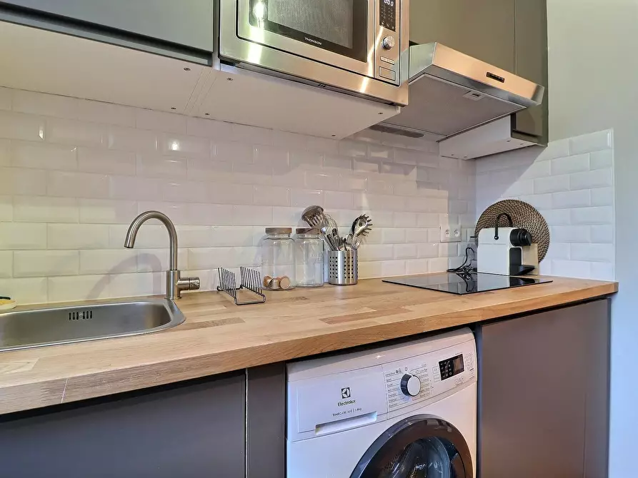 Immagine 8 di Appartamento in affitto  in Rue de Montreuil a Paris
