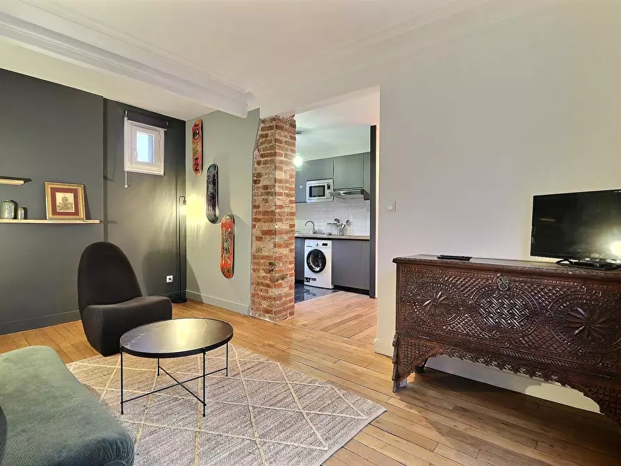 Immagine 5 di Appartamento in affitto  in Rue de Montreuil a Paris