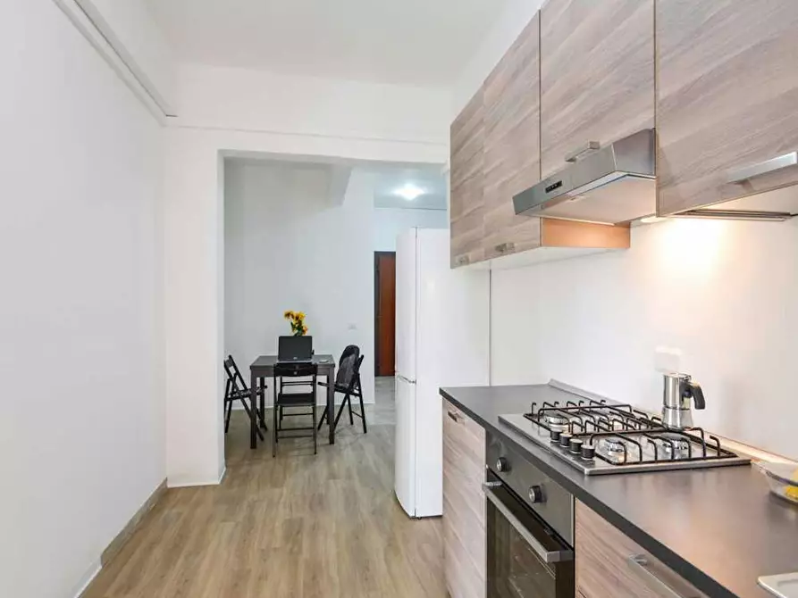 Immagine 5 di Camera in affitto  in Via Damaso Cerquetti a Roma