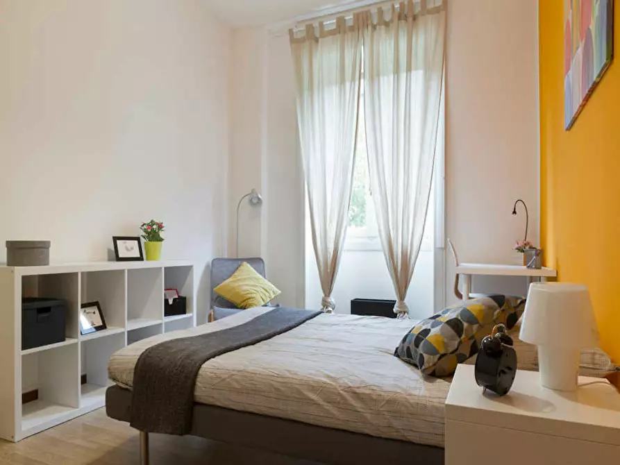 Immagine 4 di Camera in affitto  in Via Raffaello Bertieri a Milano