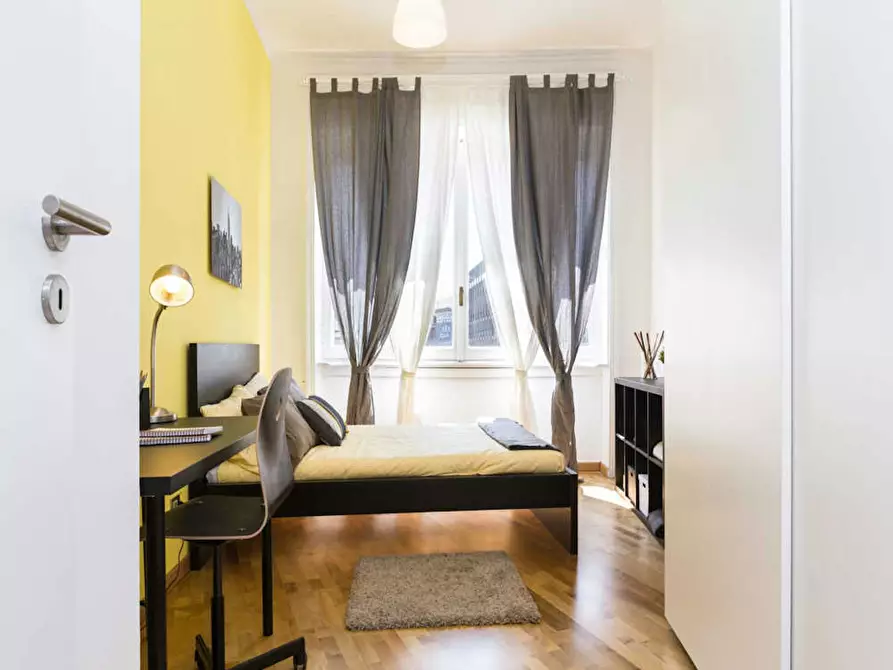 Immagine 3 di Camera in affitto  in Via Larga a Milano