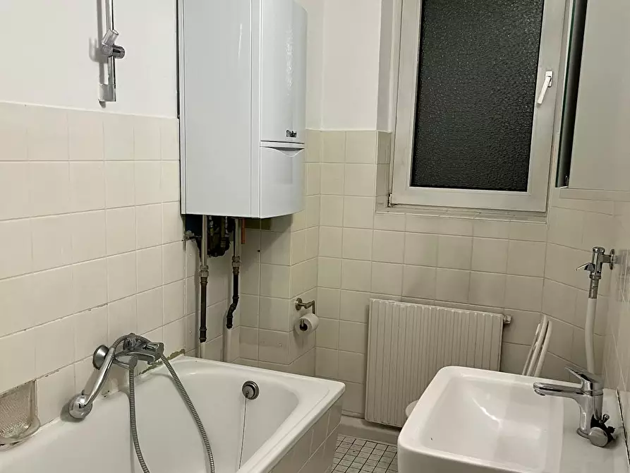 Immagine 5 di Appartamento in affitto  in Forsbacher Straße a Köln