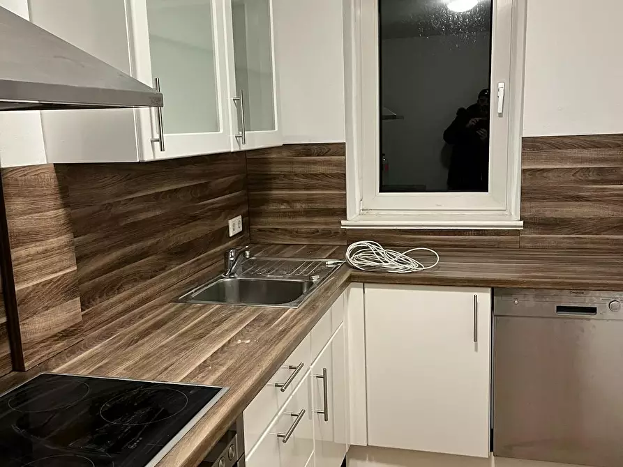 Immagine 4 di Appartamento in affitto  in Forsbacher Straße a Köln