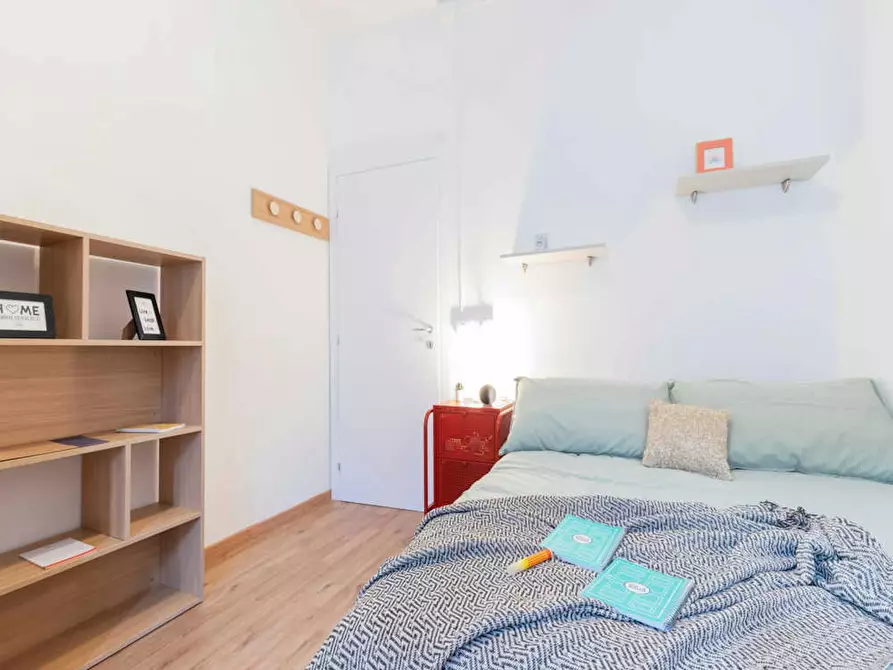 Immagine 1 di Camera in affitto  in Via Fréjus a Torino