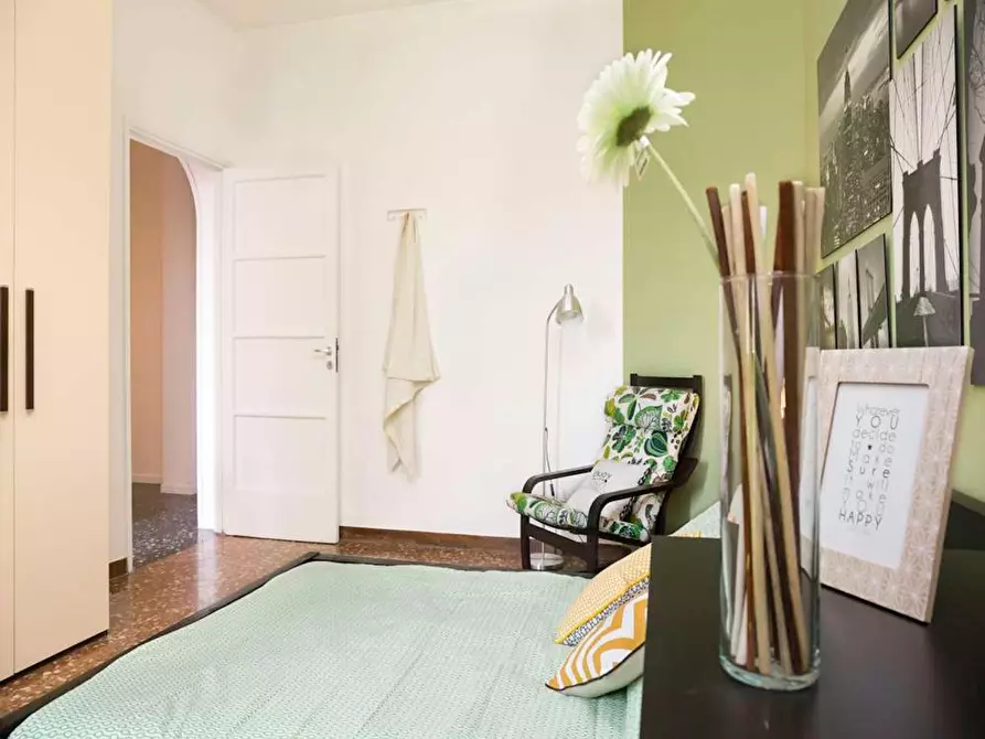 Immagine 5 di Camera in affitto  in Viale Argonne a Milano