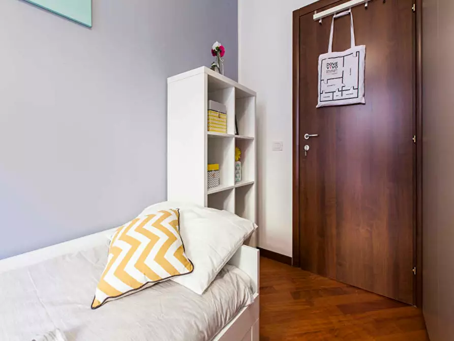 Immagine 5 di Camera in affitto  in Via Privata San Martiniano a Milano