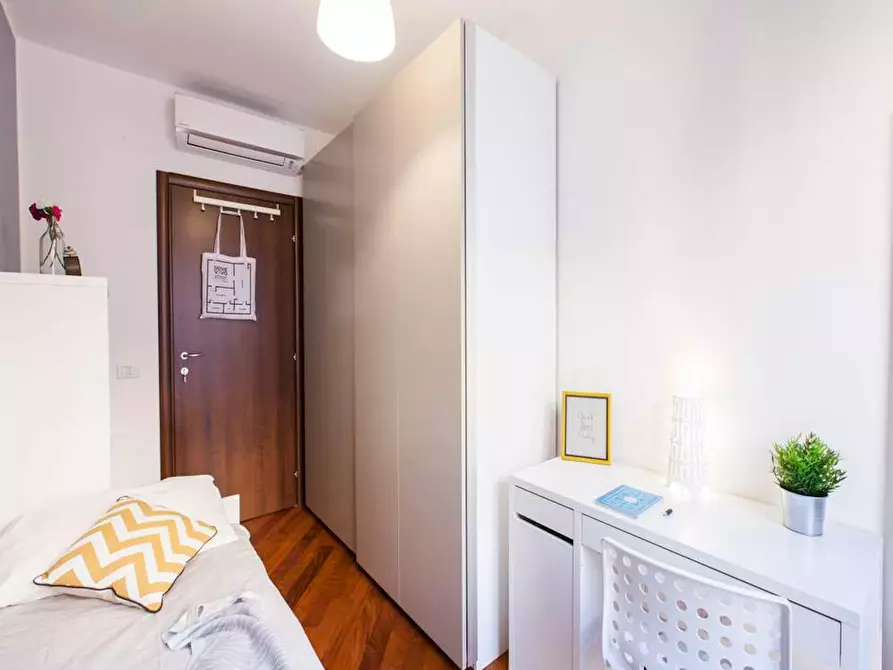 Immagine 1 di Camera in affitto  in Via Privata San Martiniano a Milano