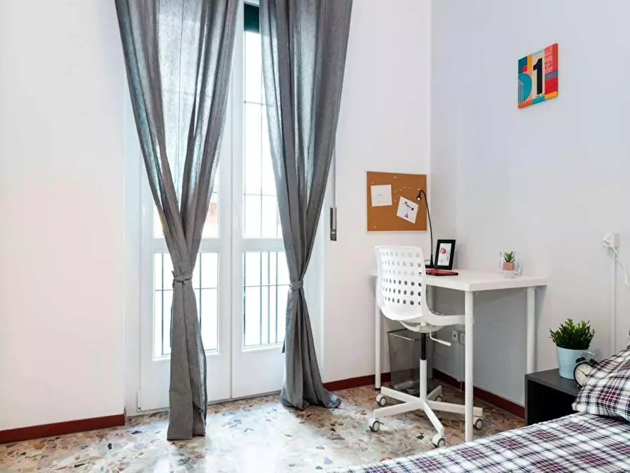 Immagine 5 di Camera in affitto  in Via Ferrante Aporti a Milano