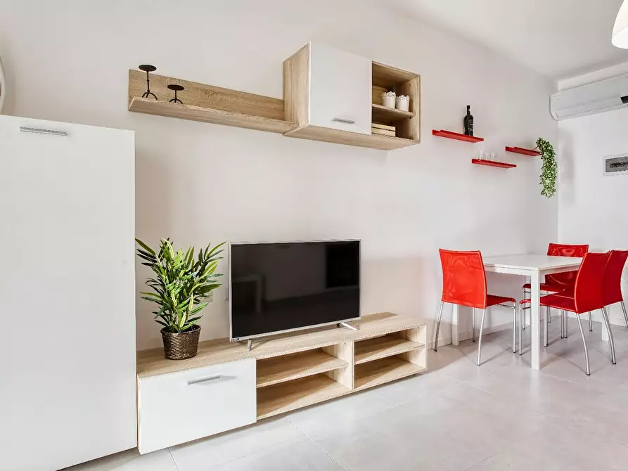 Immagine 2 di Appartamento in affitto  in Via Giovanni Battista Cassinis a Milano